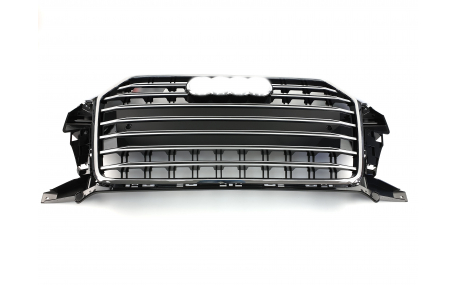 Решетка радиатора Audi Q3 2014-2018