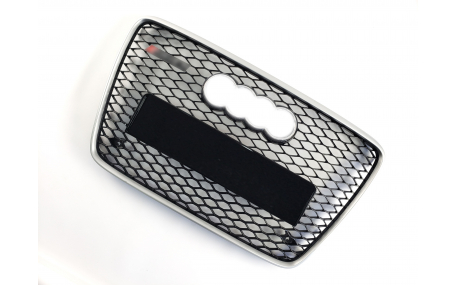 Решетка радиатора Audi Q7