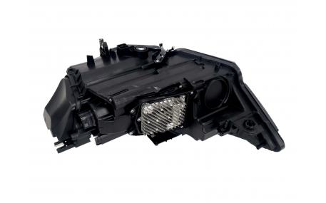 Фары передние Audi A6 C8