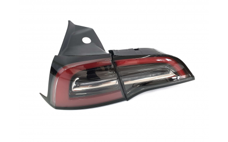 Фонари задние Tesla Model 3