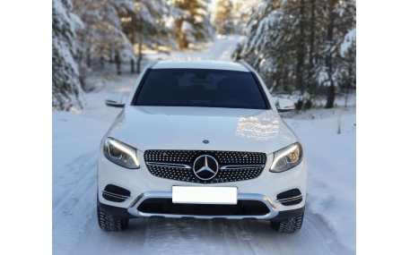 Решетка радиатора Mercedes GLC-class X253 2016-2019