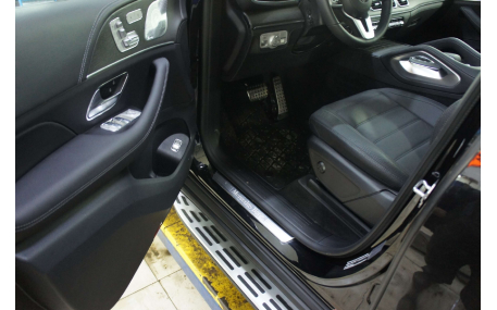 Подножки Mercedes GLE-class V167