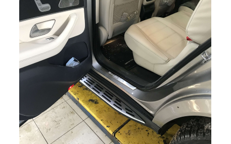 Подножки Mercedes GLS-Class X167