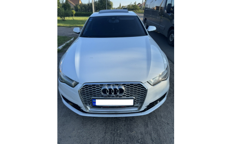 Решетка радиатора Audi A6 C7 2015-2018