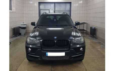 Решетка радиатора BMW X5 (E70)