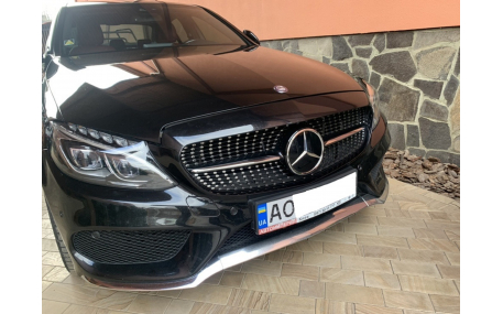 Решетка радиатора Mercedes C-Class W205 2015-2018