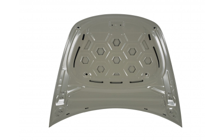 Капот Tesla Model 3