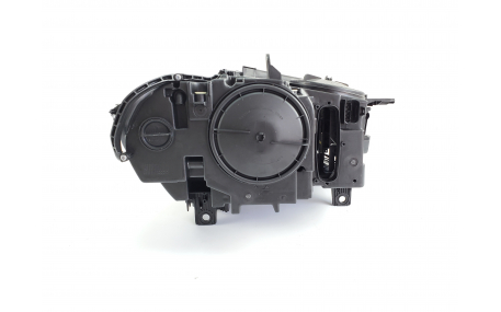 Фары передние BMW X5 (F15)