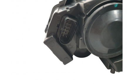 Фары передние Volkswagen Polo