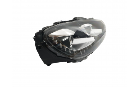 Фары передние Volkswagen Golf 6