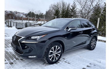 Бампер передний Lexus NX 2015-2017