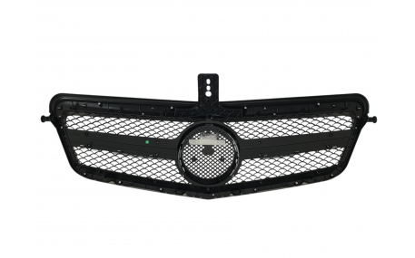 Решетка радиатора Mercedes E-class W212 2009-2013