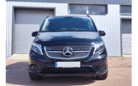Решетка радиатора Mercedes Vito W447 2019-2023