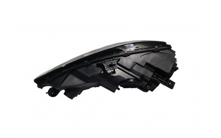 Фары передние AUDI A4 B9 2016-2019