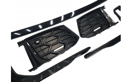 Решетки бампера Audi A6 C8