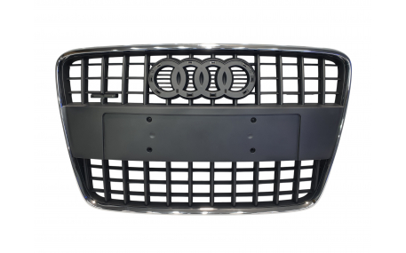 Решетка радиатора Audi Q7