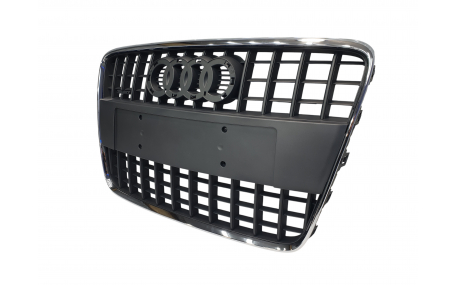 Решетка радиатора Audi Q7