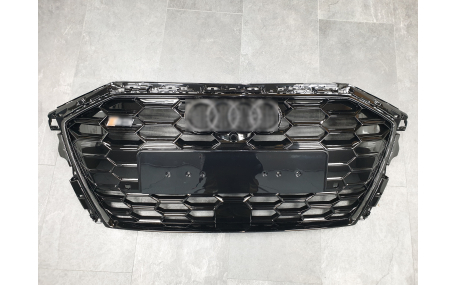 Решетка радиатора AUDI A3 8Y