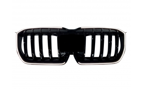 Решетка радиатора BMW X1 U11