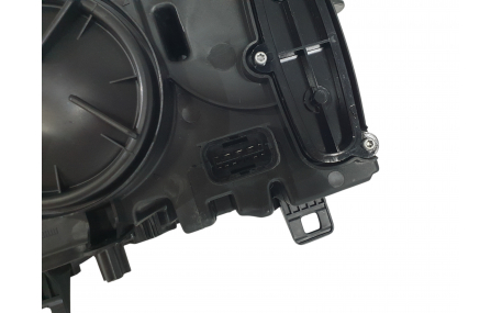 Фары передние BMW X3 F25 2014-2017