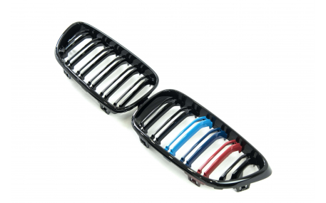 Решетка радиатора BMW 2 F22
