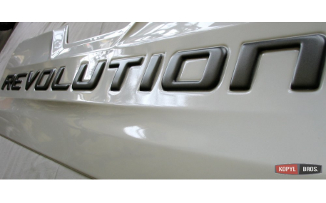 Накладка задняя Toyota Hilux