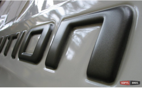 Накладка задняя Toyota Hilux