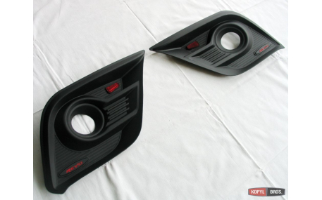 Накладки на кузов Toyota Hilux