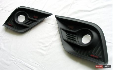 Накладки на кузов Toyota Hilux