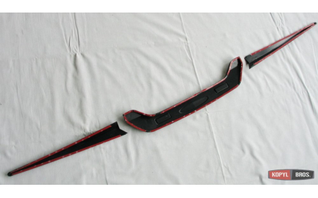 Накладка на задний борт Toyota Hilux