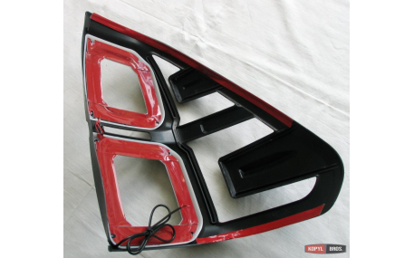 Накладки на кузов Toyota Hilux