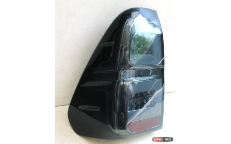 Фонари задние Toyota Hilux