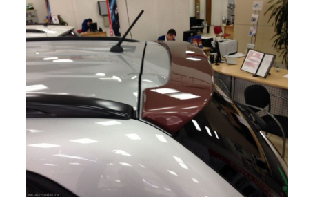 Спойлер Mitsubishi Outlander