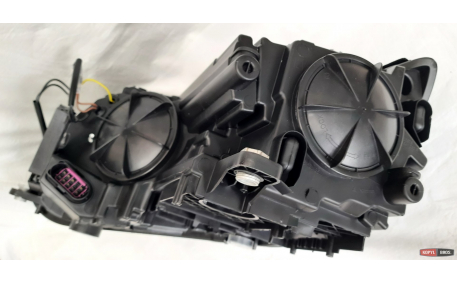 Фары передние Volkswagen Tiguan 2011-2016