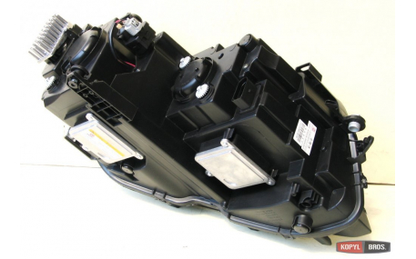 Фары передние Volkswagen Tiguan