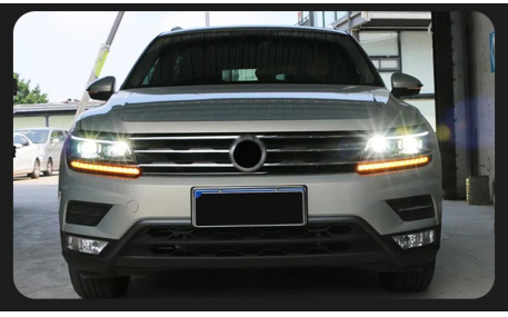 Фары передние Volkswagen Tiguan