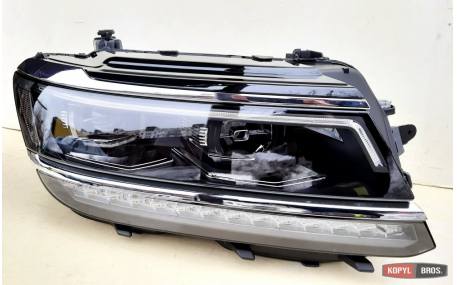 Фары передние Volkswagen Tiguan