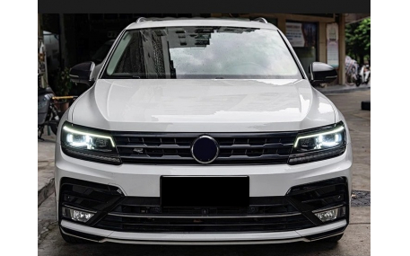 Фары передние Volkswagen Tiguan