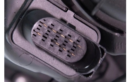 Фары передние Volkswagen Touareg