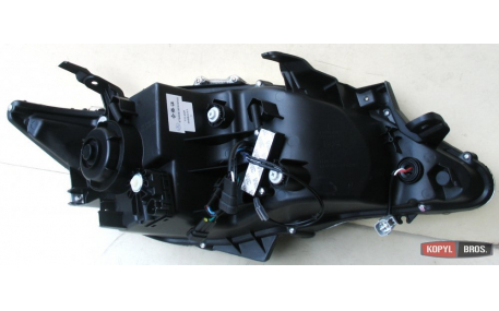 Фары передние Toyota Camry V55