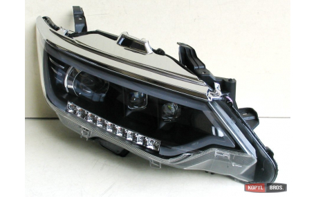 Фары передние Toyota Camry V55