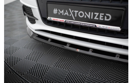 Накладка передняя Audi Q3 2011-2014