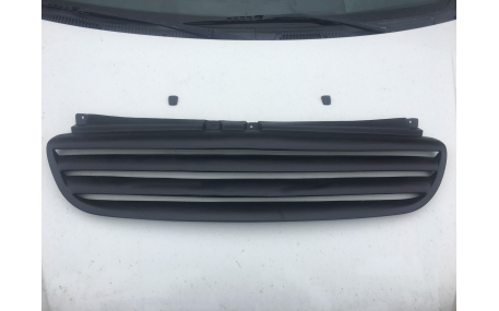 Решетка радиатора Mercedes Vito W639 2003-2010