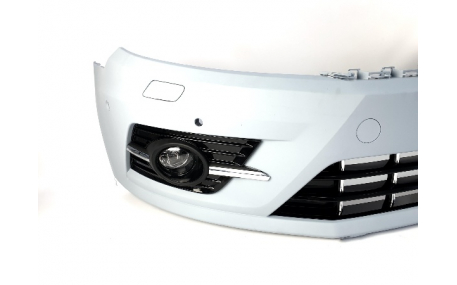 Бампер передний Volkswagen Passat CC