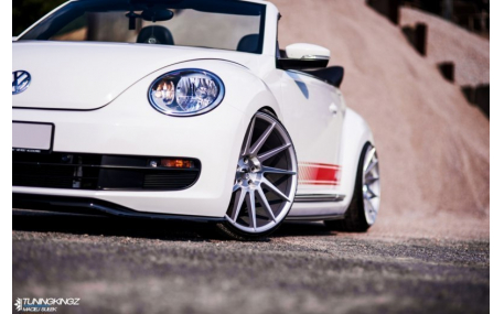 Накладка передняя Volkswagen New Beetle