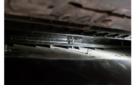 Накладка передняя Volkswagen Jetta