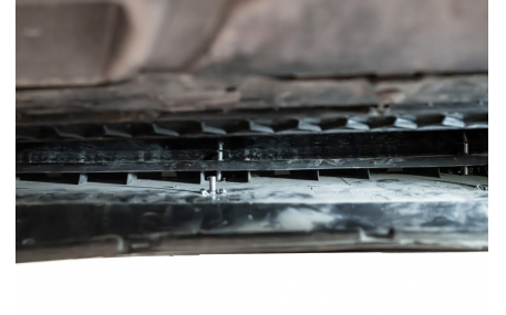 Накладка передняя Volkswagen Jetta