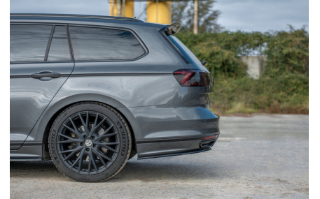 Накладка задняя Volkswagen Passat B8