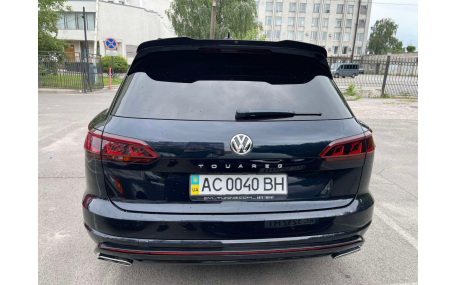 Спойлер Volkswagen Touareg 2019-2023