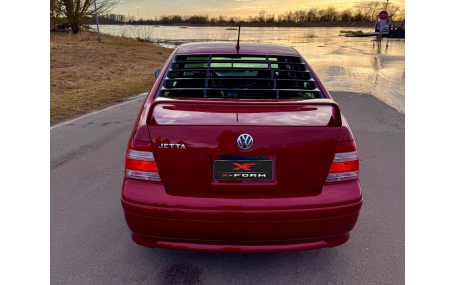 Накладка на заднее стекло Volkswagen Bora